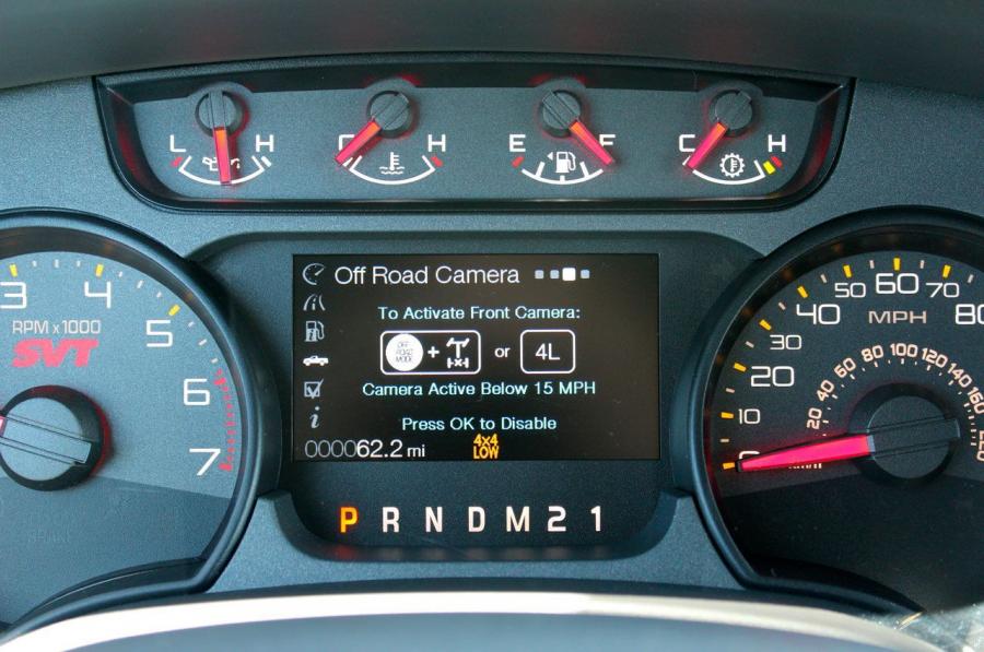  Ford F-150 SVT Raptor 2013 года  (фото 12 из 45)